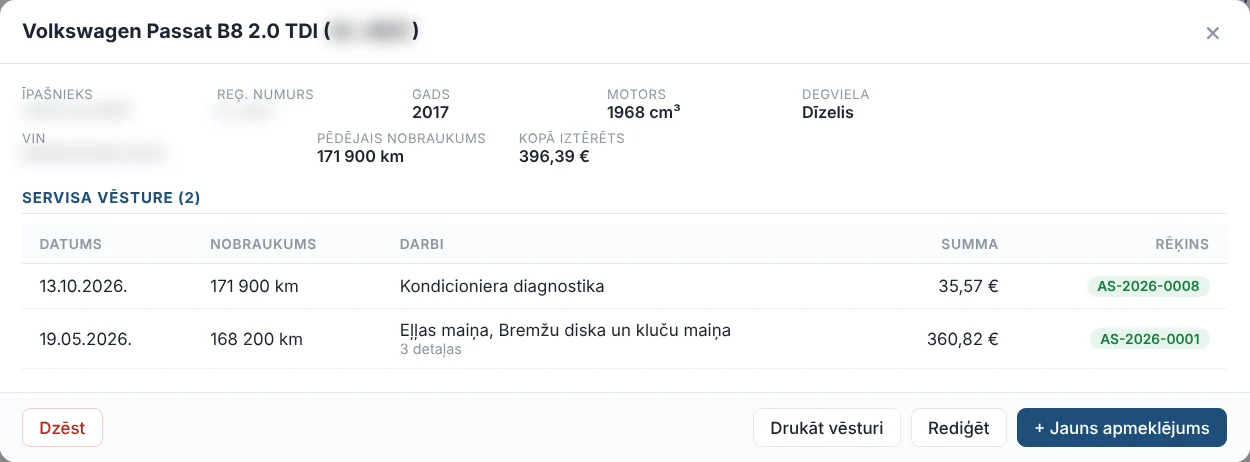 Automašīnas kartīte ar pēdējo nobraukumu, kopā iztērēto summu un servisa vēsturi ar rēķiniem